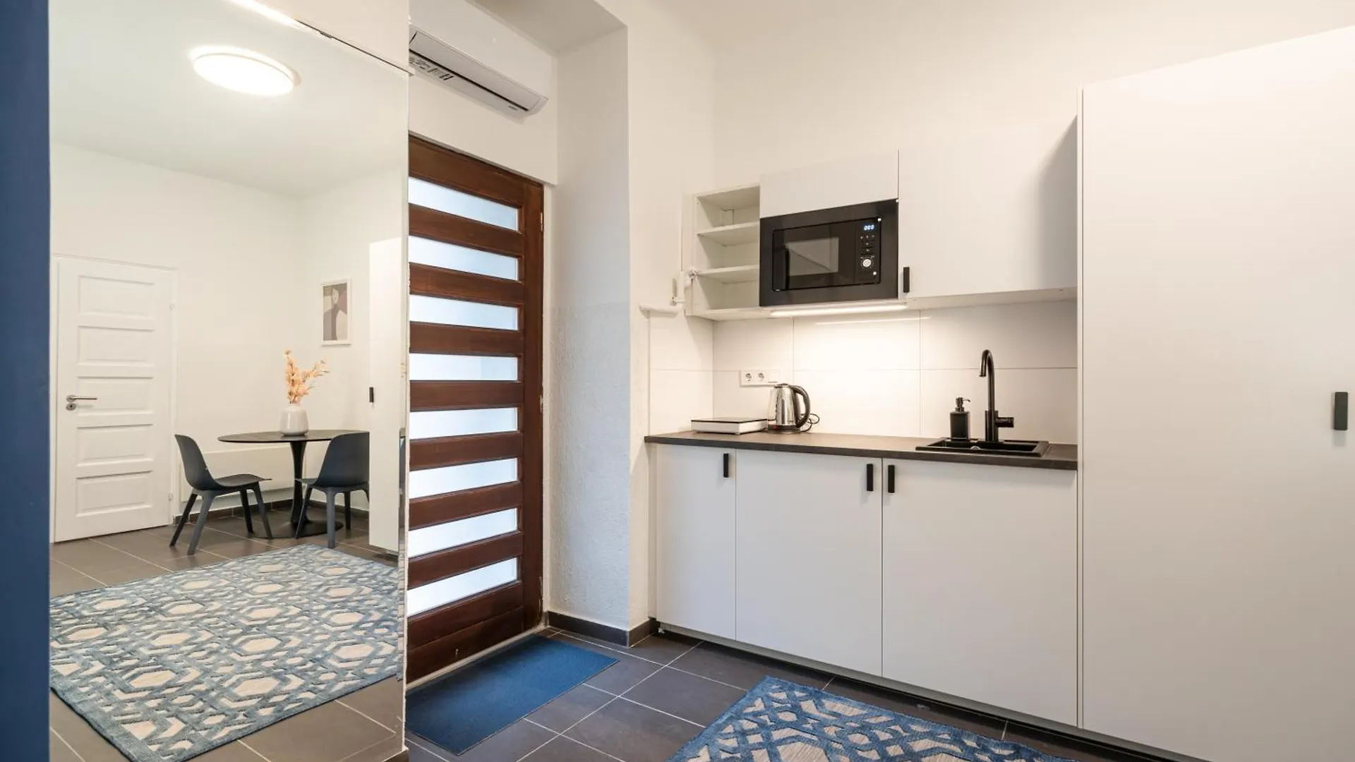 R10 - Boutique Apartments, Best Location By Bqa Boedapest Appartement